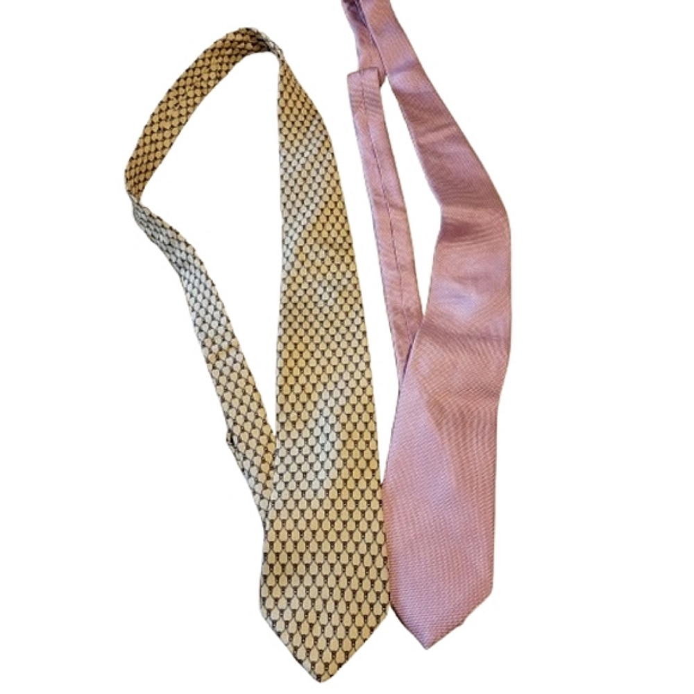 Brook Brothers Designer lot of two Silk Ties - Geometric and Pink